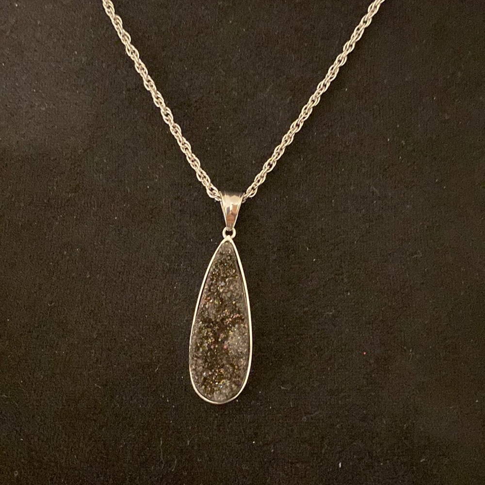 Kinsley Armelle Raven Quartz and Silver 32" Necklace